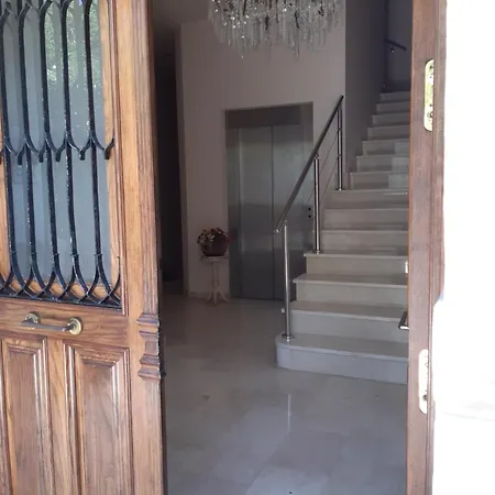 Urbe10 Pries Garden Apartamento