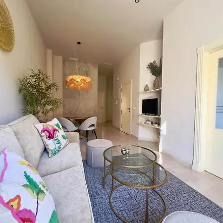 Urbe10 Pries Garden * Malaga